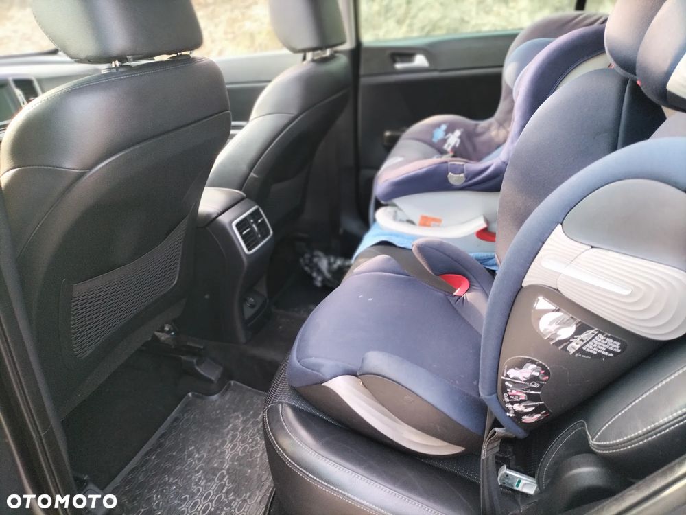 Kia Sportage 1.7 CRDI 2WD Spirit - 10