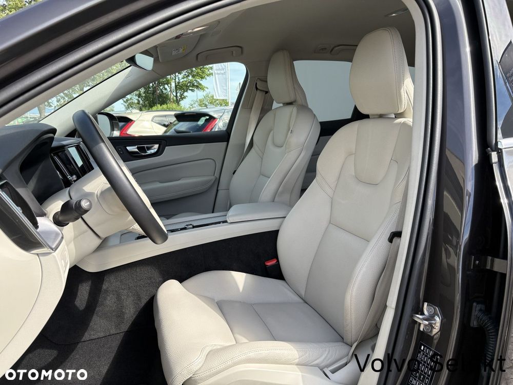Volvo XC 60 - 10