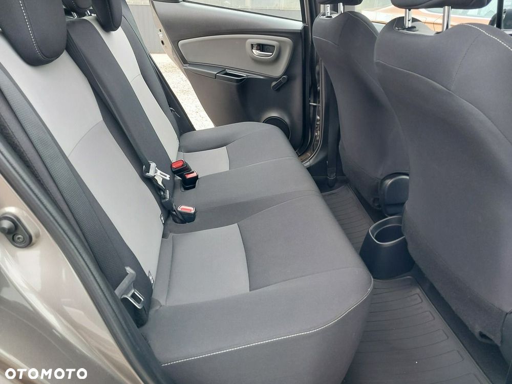 Toyota Yaris 1.5 Premium - 16