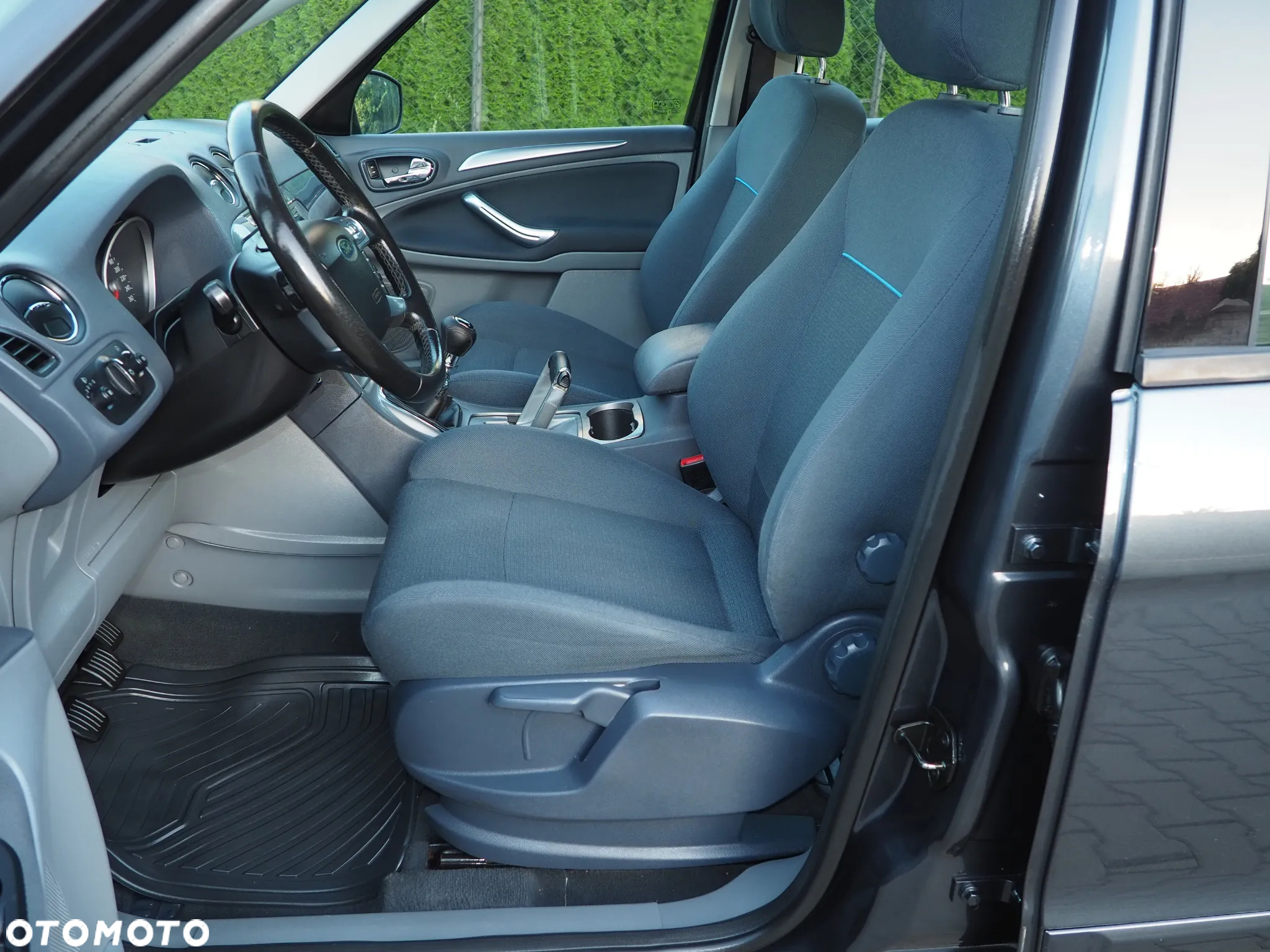 Ford S-Max - 28