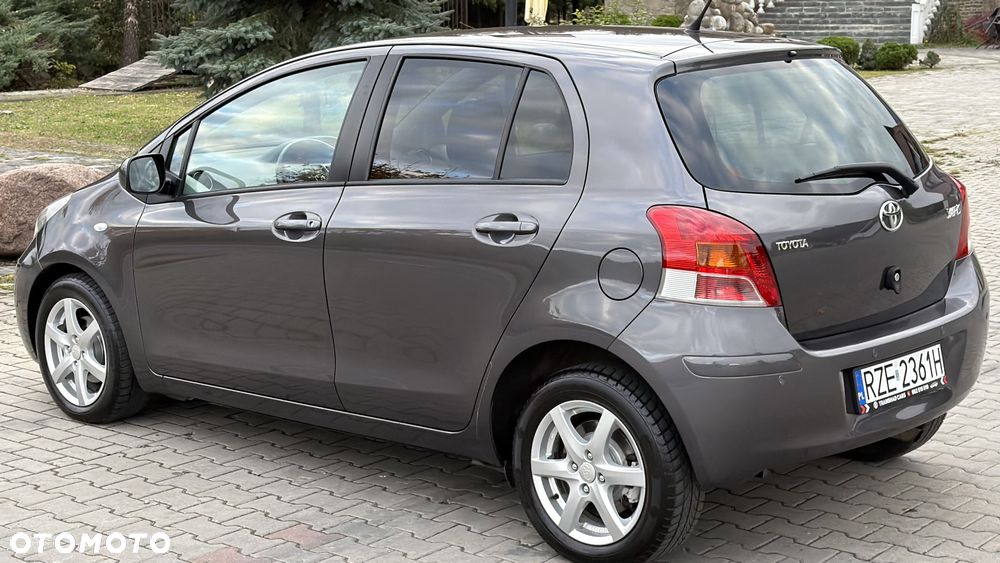 Toyota Yaris 1.33 VVT-i Life - 20