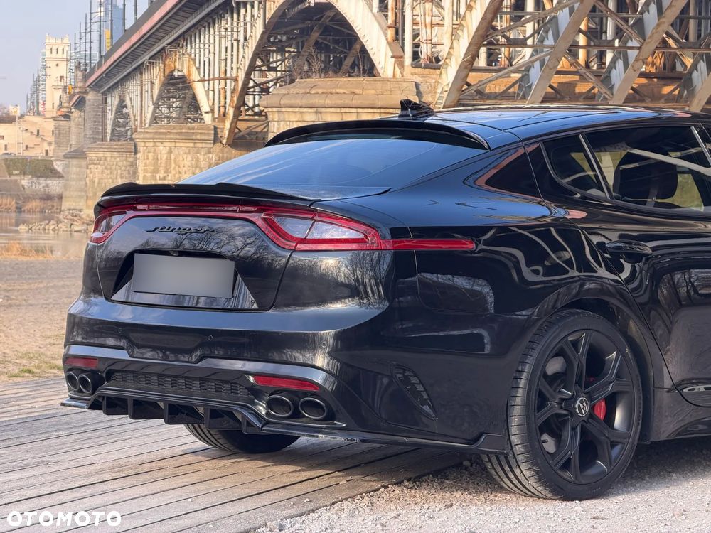 Kia Stinger 3.3 T-GDI AWD GT - 6