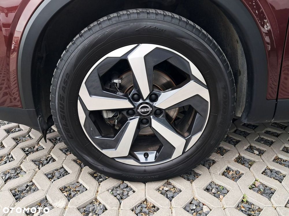Nissan Qashqai 1.3 DIG-T MHEV N-Connecta - 28