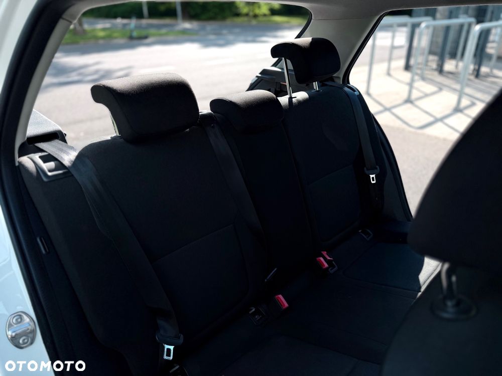 Skoda Fabia 1.0 Ambition - 13