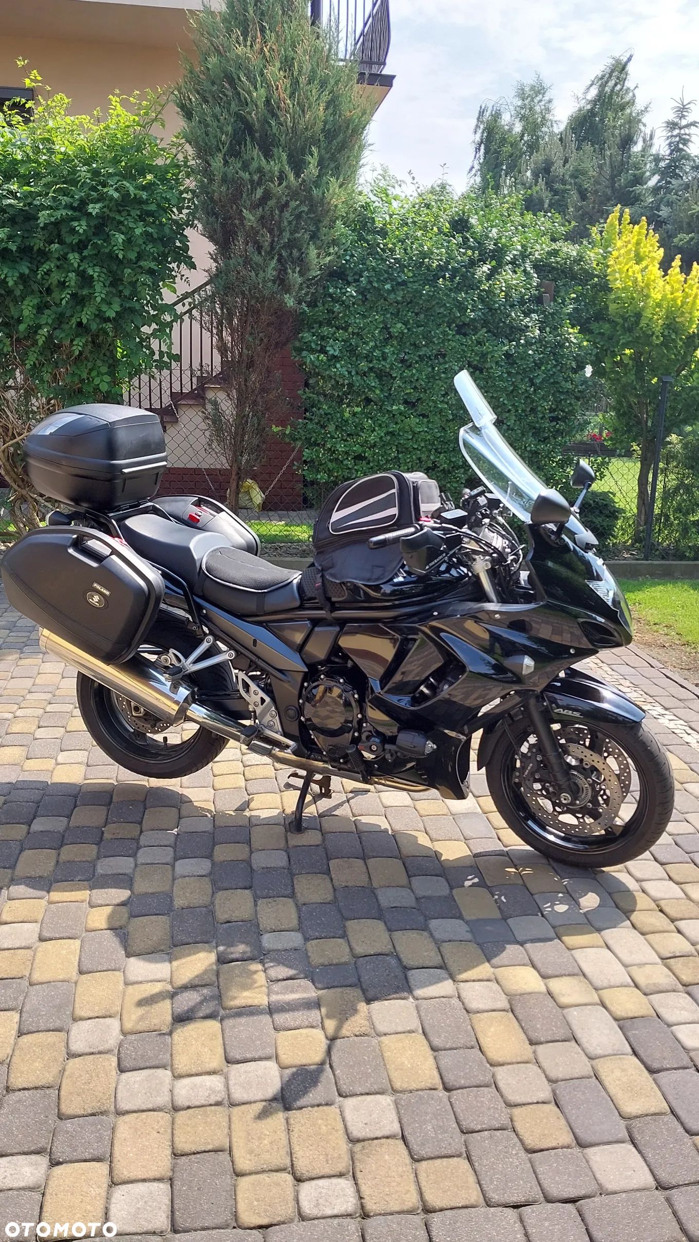 Suzuki GSX - 1