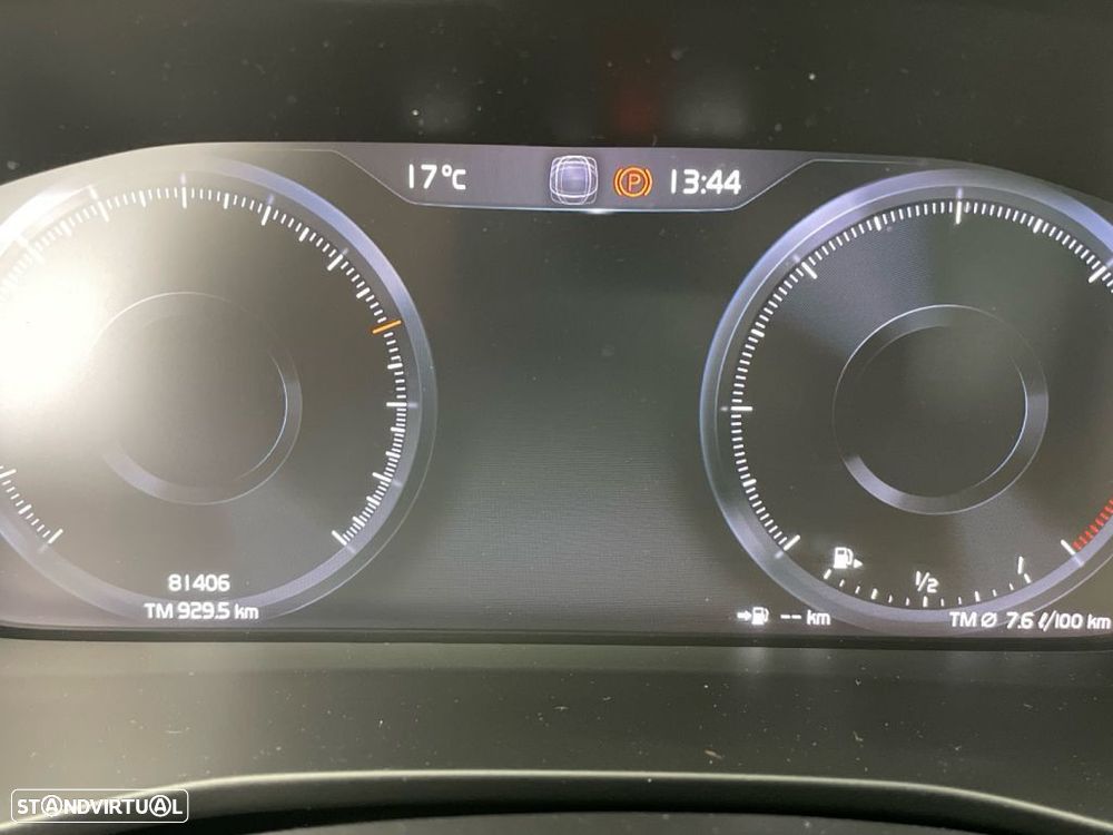 Volvo XC 40 2.0 D3 Momentum - 9