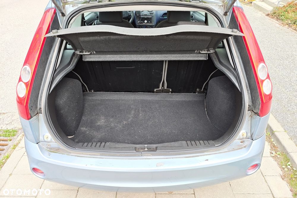 Ford Fiesta - 7