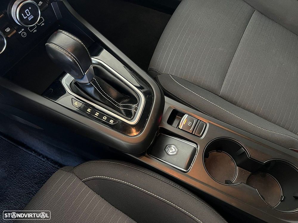 Renault Arkana 1.6 E-Tech Business - 16