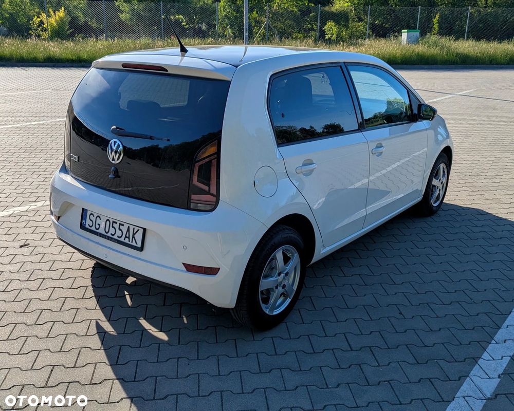 Volkswagen up! - 5