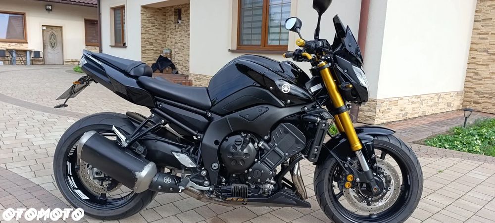 Yamaha FZ8 - 2