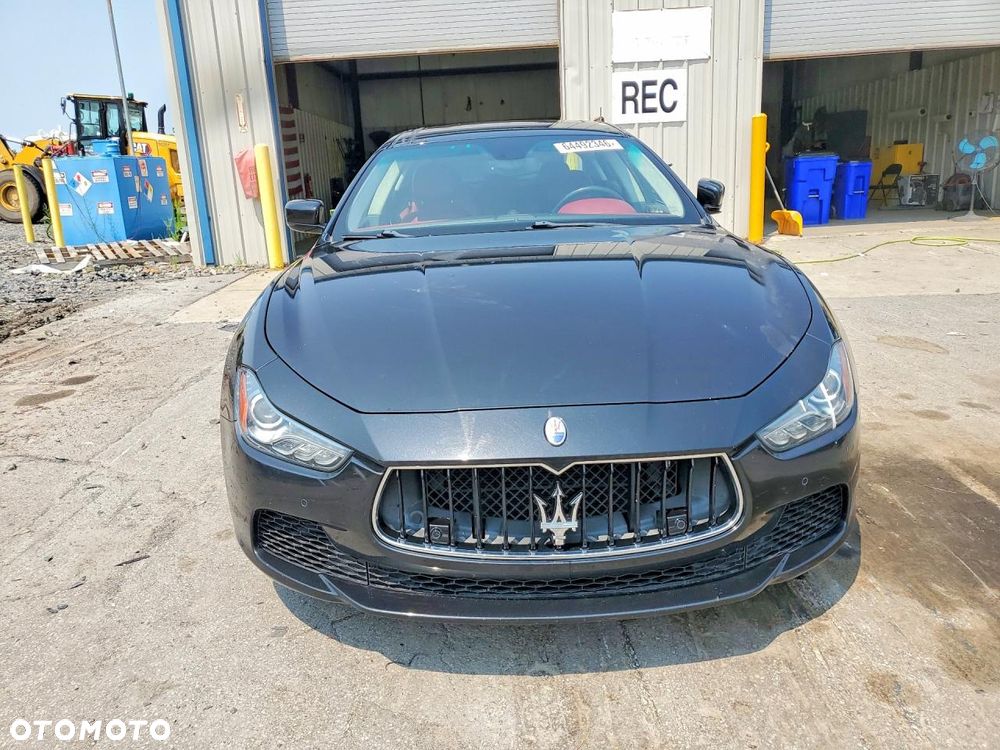 Maserati Ghibli Standard - 5