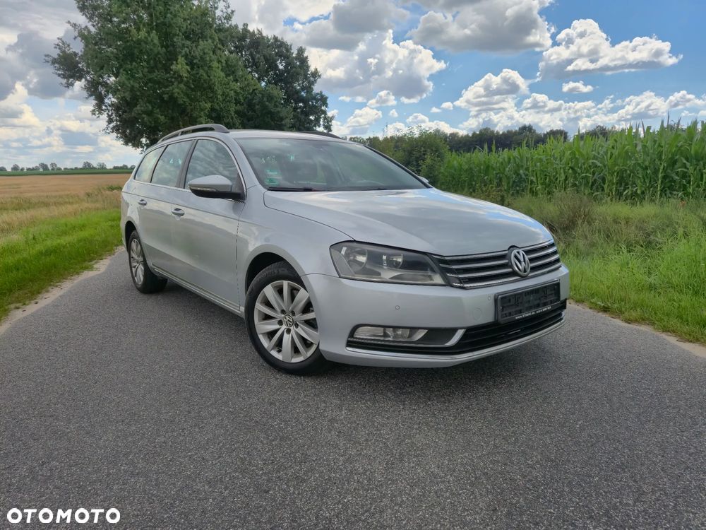 Volkswagen Passat 2.0 TDI DPF DSG Comfortline - 26