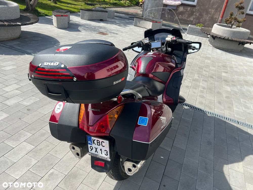 Honda ST - 36