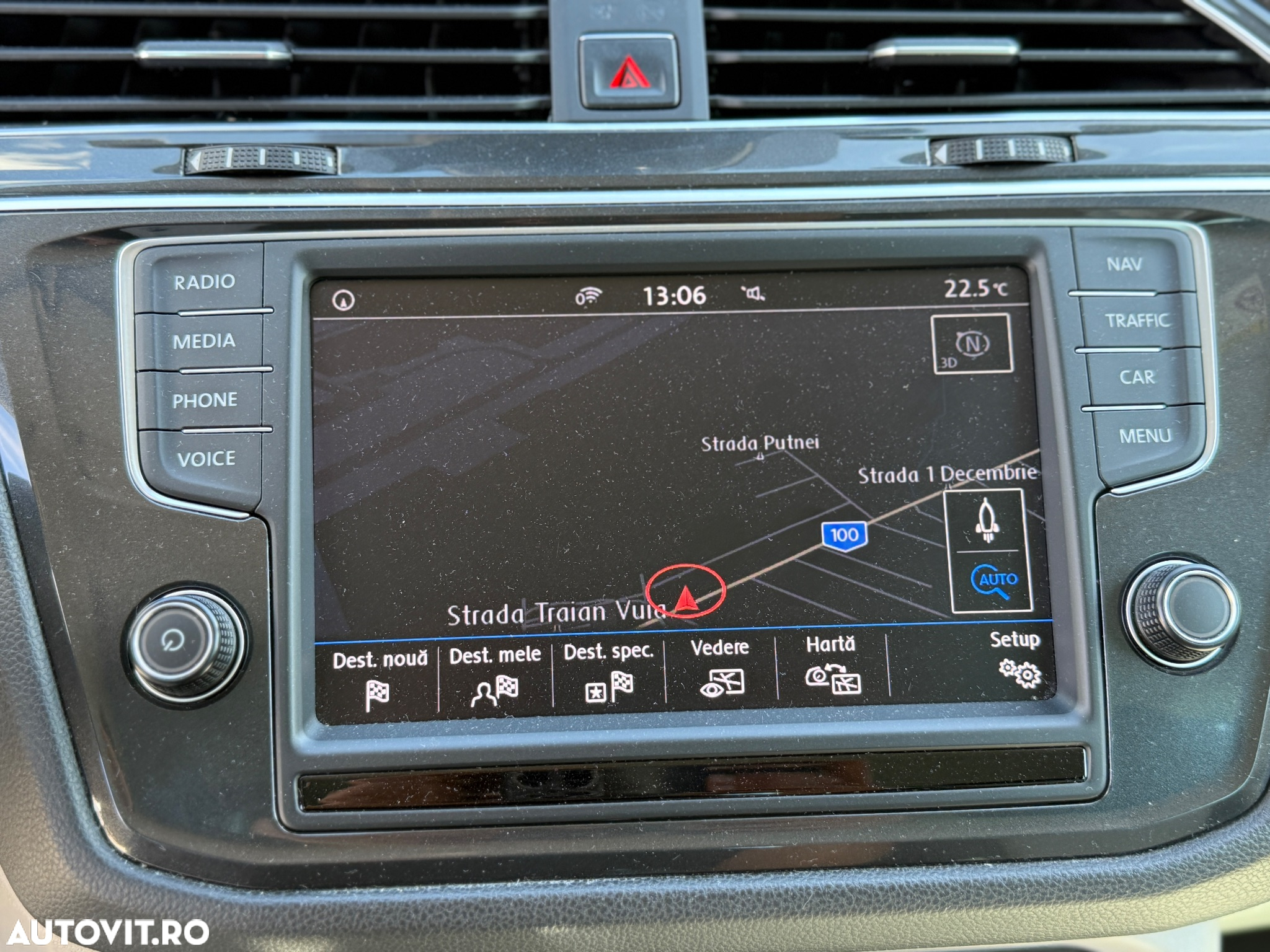 Volkswagen Tiguan 2.0 TDI SCR DSG R-Line - 8