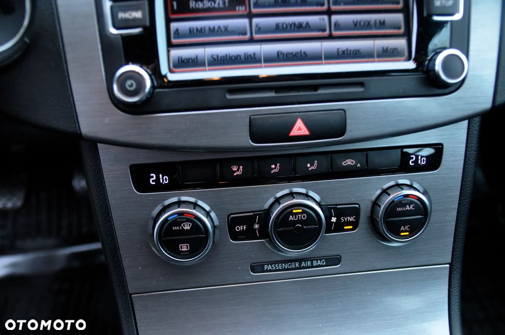 Volkswagen Passat 2.0 TDI Comfortline - 15