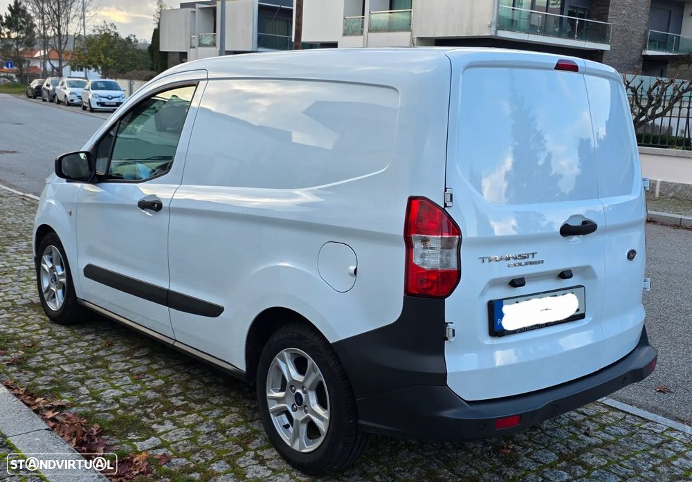 Ford Transit Courier 1.5 EcoBlue 100cv - 6