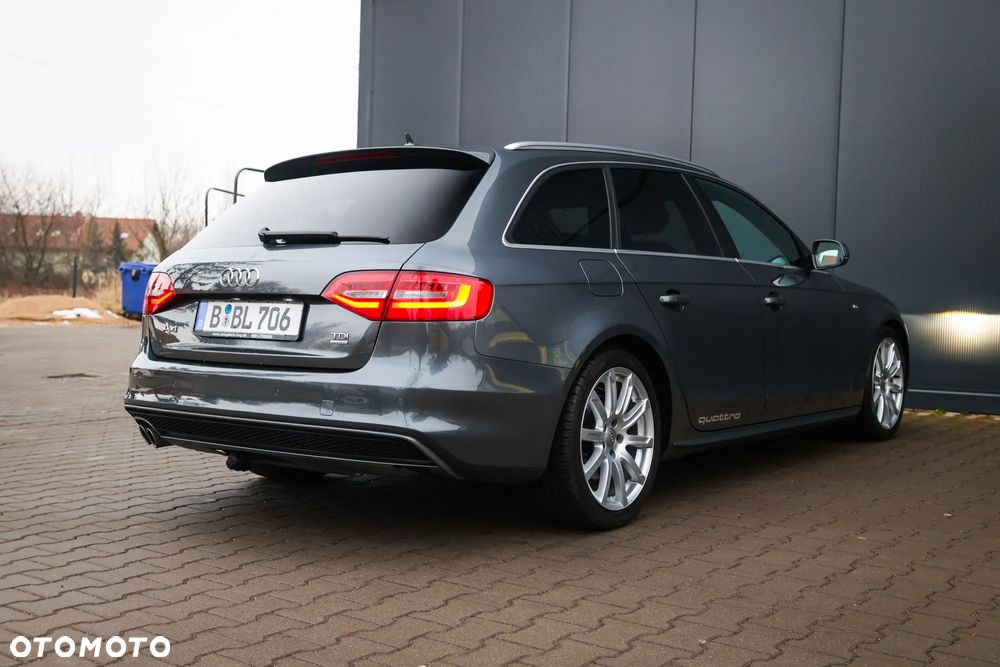 Audi A4 Avant 2.0 TDI DPF quattro S tronic S line Sportpaket - 18