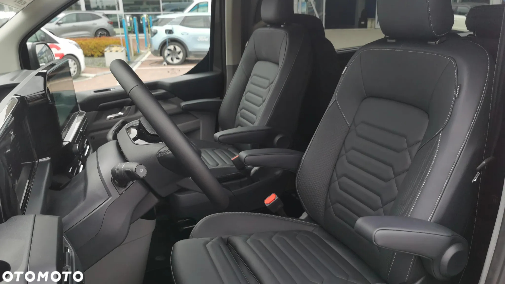 Ford Tourneo Custom 2.5 PHEV CVT 340 L2 Titanium X - 10