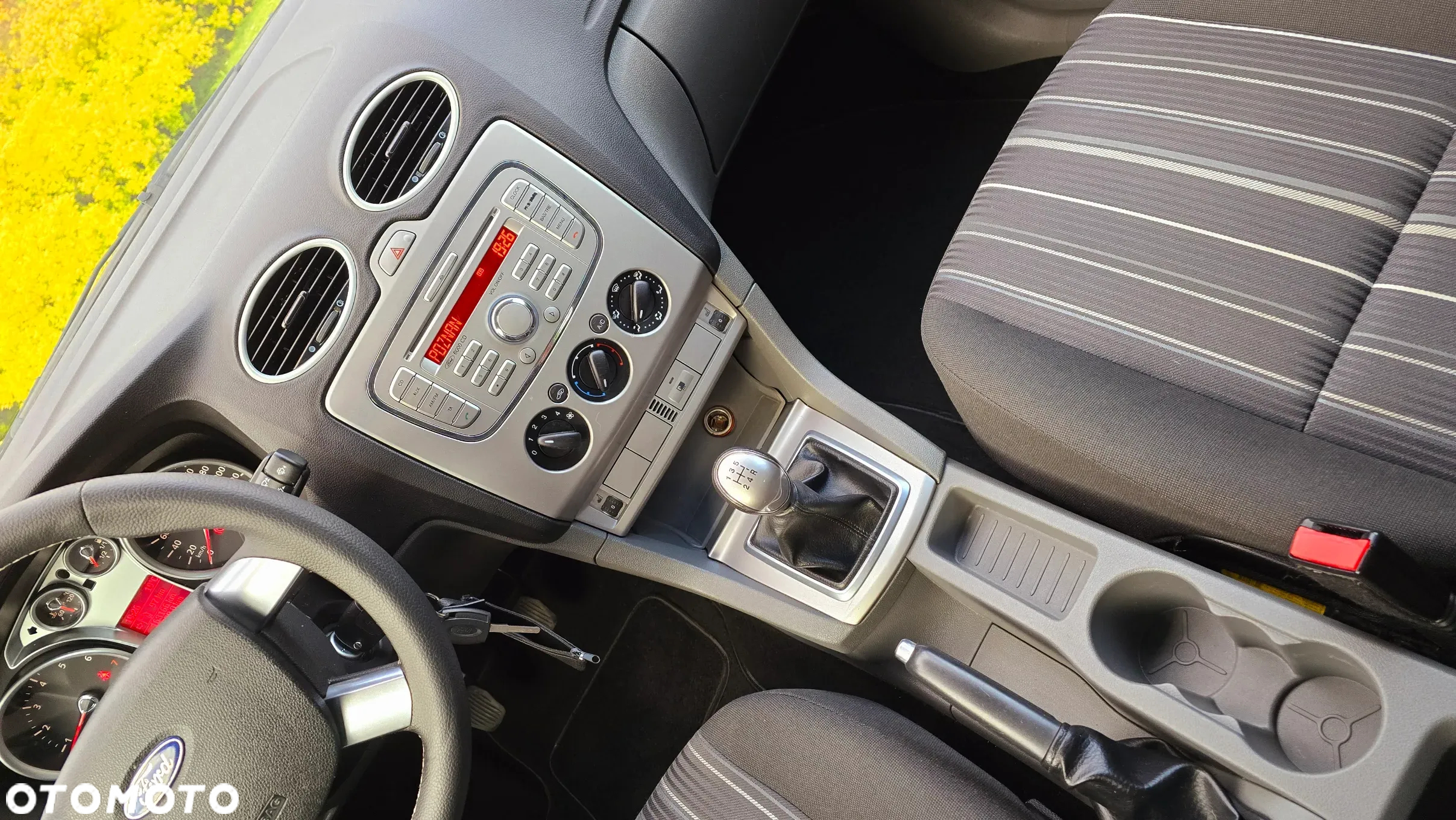 Ford Focus - 16