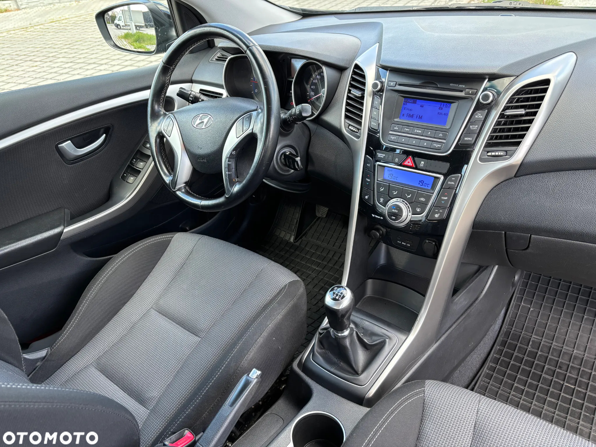 Hyundai i30 Kombi 1.6 CRDI Select - 7
