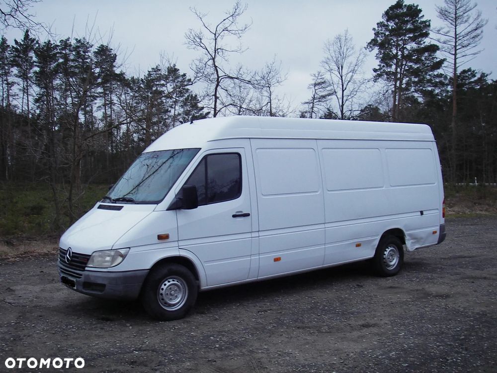 Mercedes-Benz Sprinter - 8