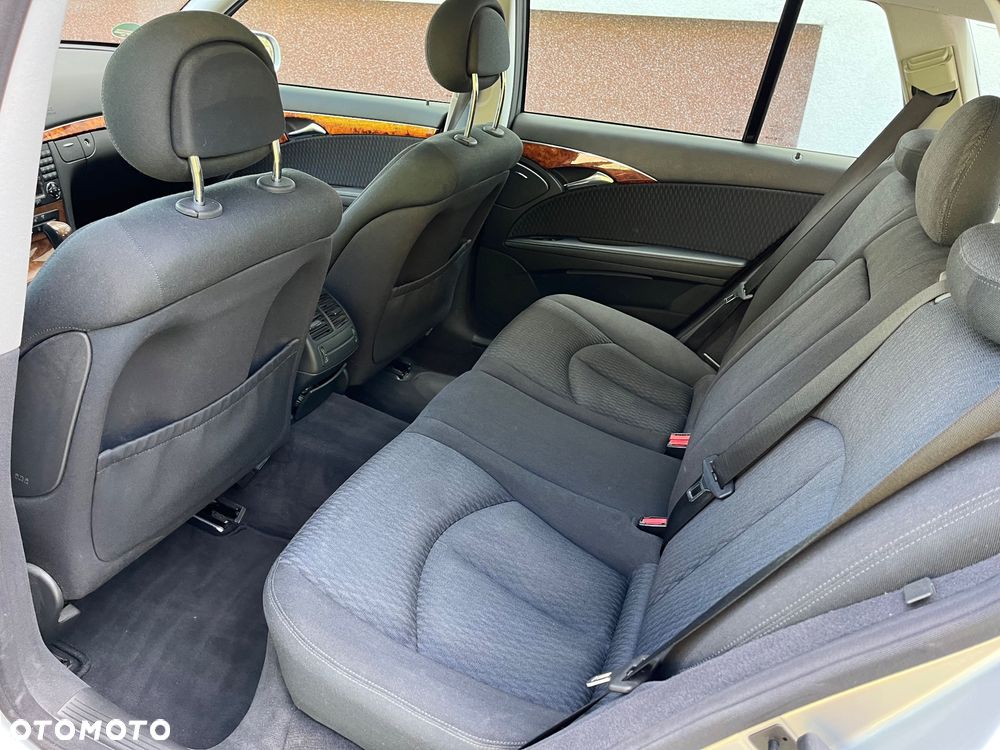 Mercedes-Benz Klasa E 220 CDI Automatik Elegance - 19