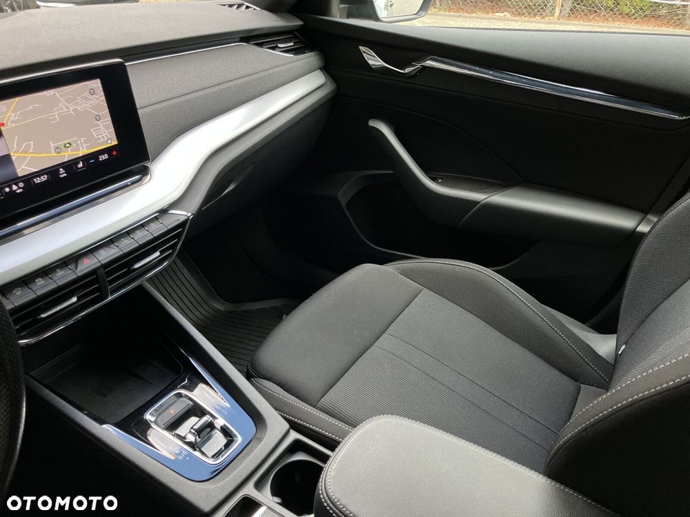 Skoda Octavia 2.0 TDI SCR Style DSG - 14