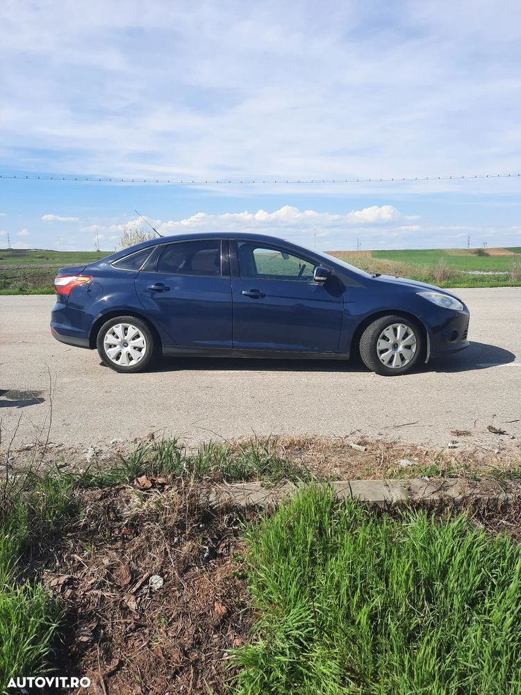 Ford Focus 1.6 TDCi DPF Titanium - 1