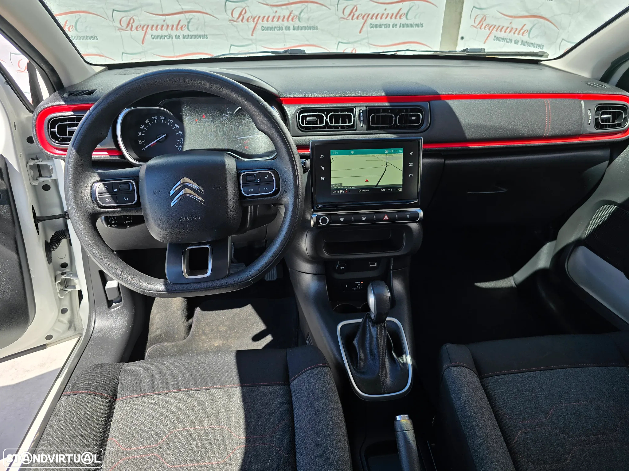 Citroën C3 1.2 PureTech Shine EAT6 - 18