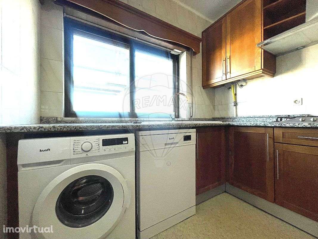 Apartamento T2 para arrendamento - Grande imagem: 2/46