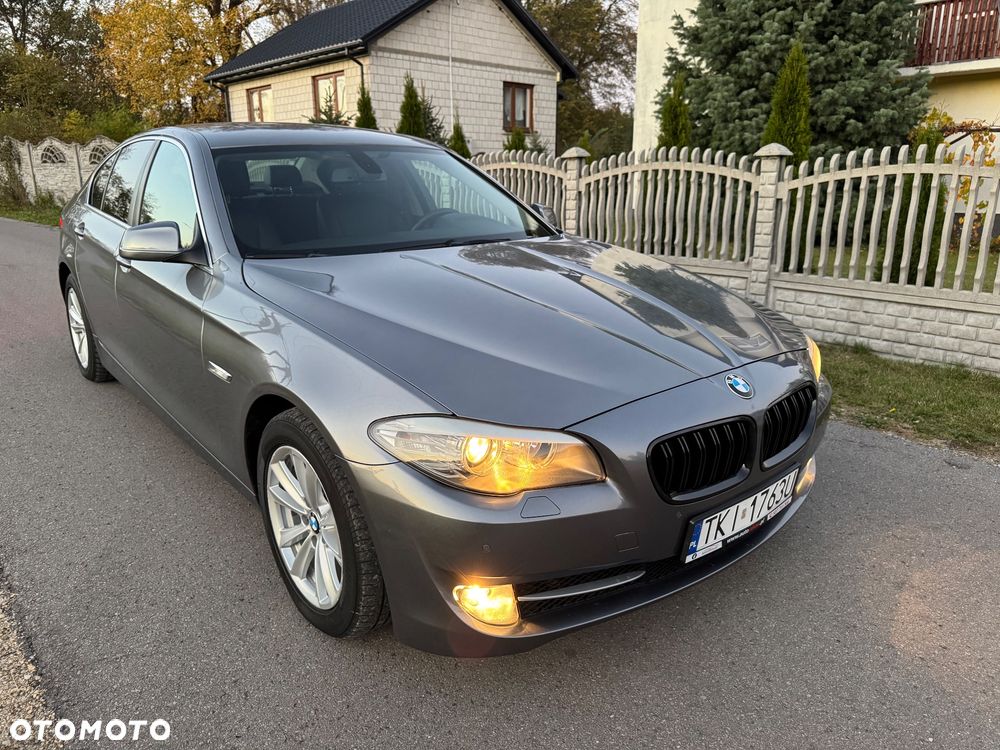 BMW Seria 5 520d Special Edition - 14