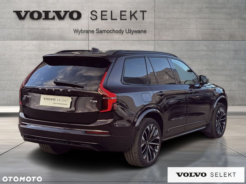 Volvo XC 90 - 7