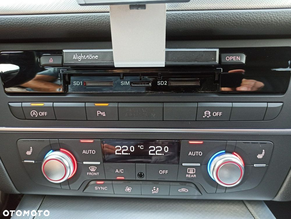 Audi A6 Avant 3.0 TDI quattro S tronic - 19