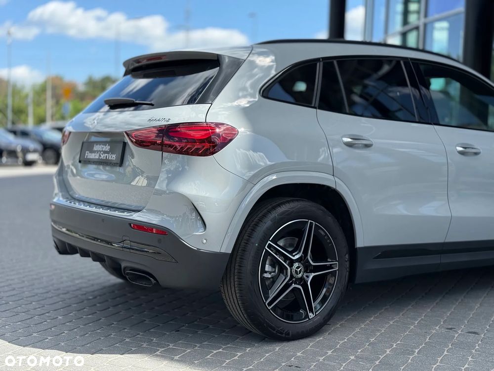 Mercedes-Benz GLA 220 mHEV 4-Matic AMG Line 8G-DCT - 9