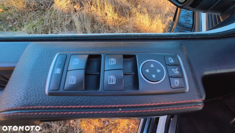 Mercedes-Benz Klasa G 350 BlueTEC 7G-TRONIC - 31