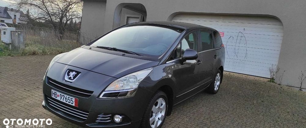 Peugeot 5008 - 3