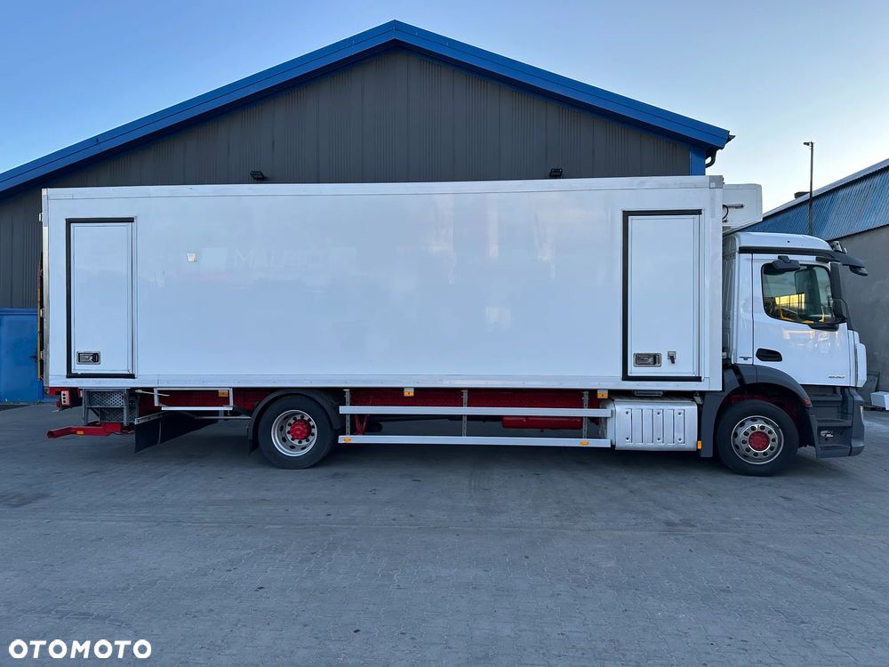 Mercedes-Benz ANTOS 18.300 - 17