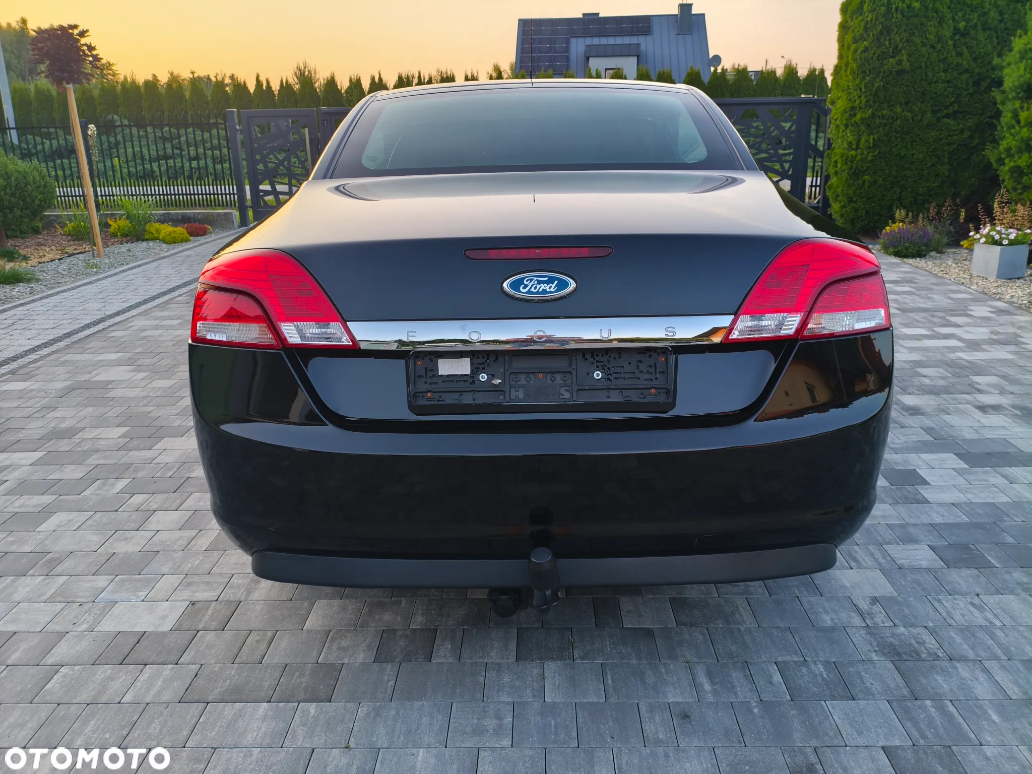 Ford Focus Coupe-Cabriolet 1.6 16V Trend - 18