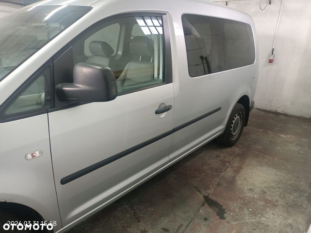 Volkswagen Caddy Maxi Life - 8