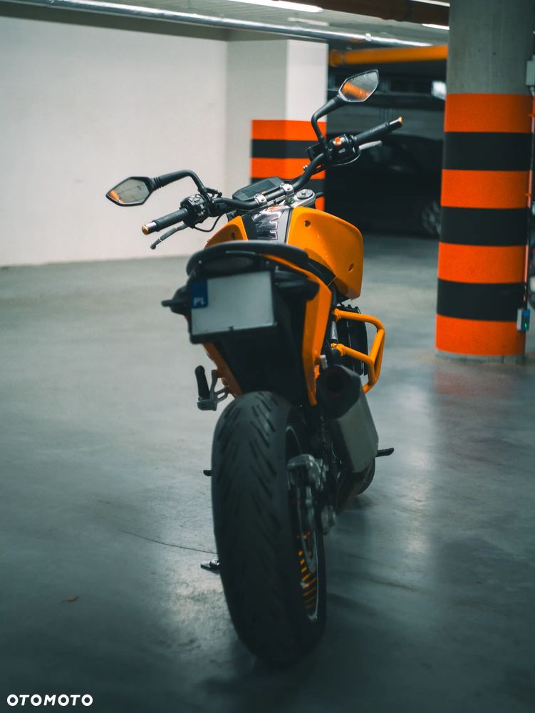 KTM Duke - 4