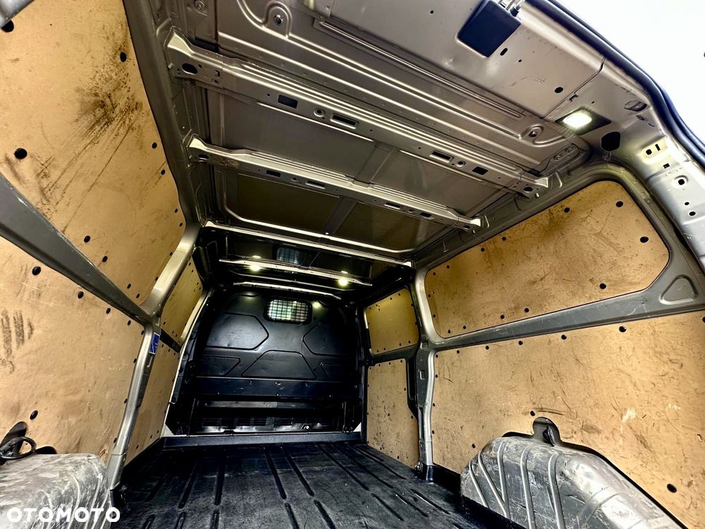 Ford Transit Custom - 27