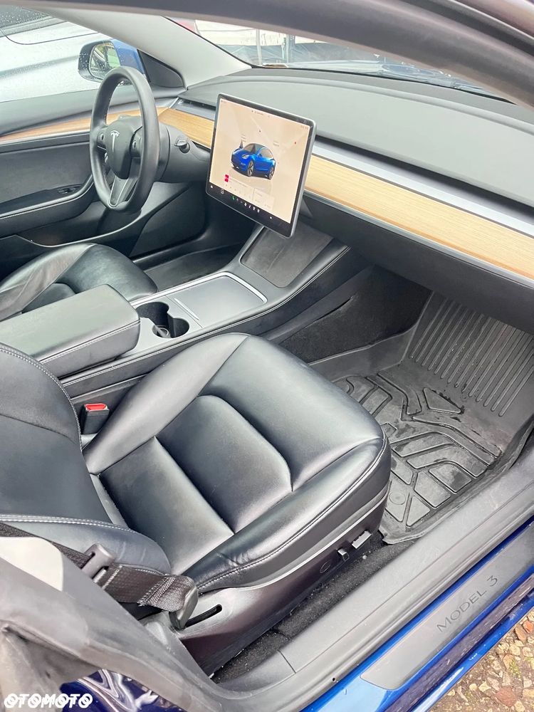 Tesla Model 3 Langstreckenbatterie Allradantrieb Dual Motor - 10