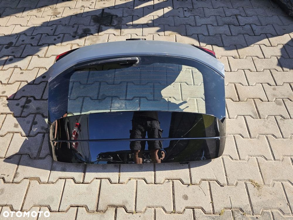 klapa tylna lampa opel corsa f lift - 3