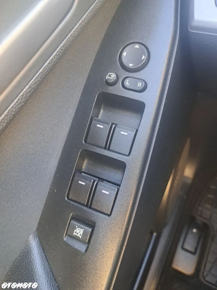 Mazda 3 2.0 MZR Edition - 10