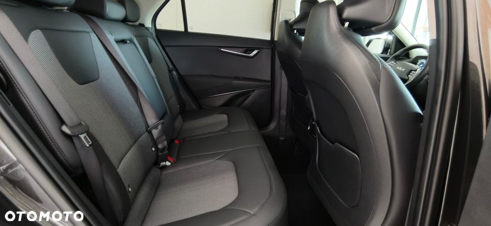 Kia Niro - 15