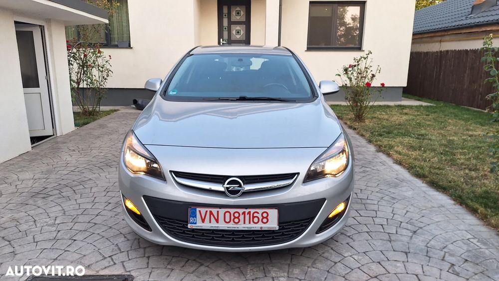Opel Astra - 11