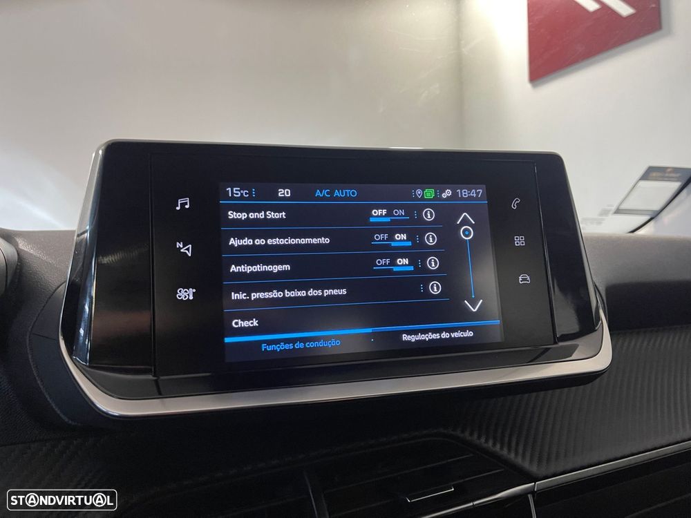 Peugeot 2008 1.2 PureTech Active - 18