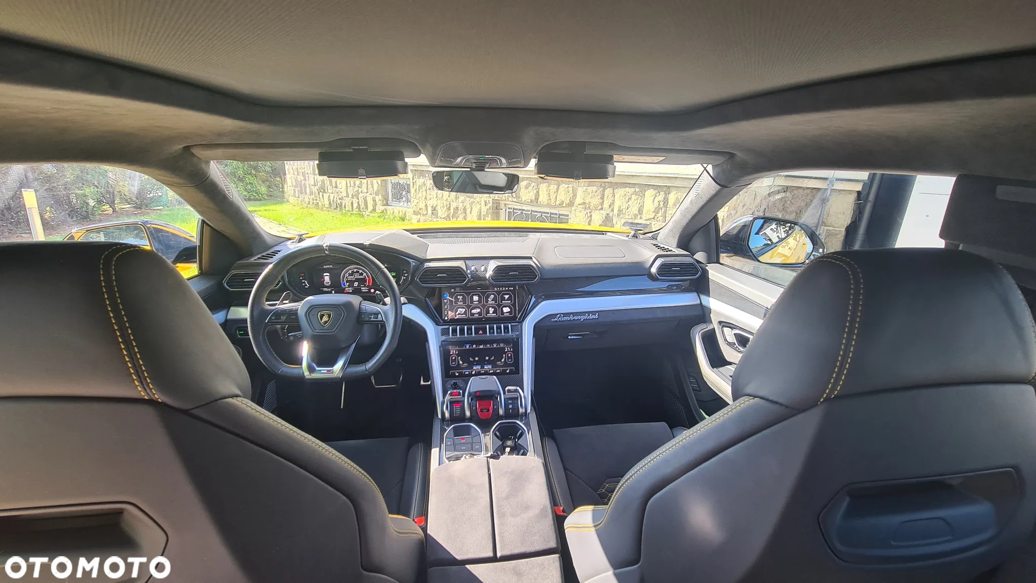 Lamborghini Urus - 8