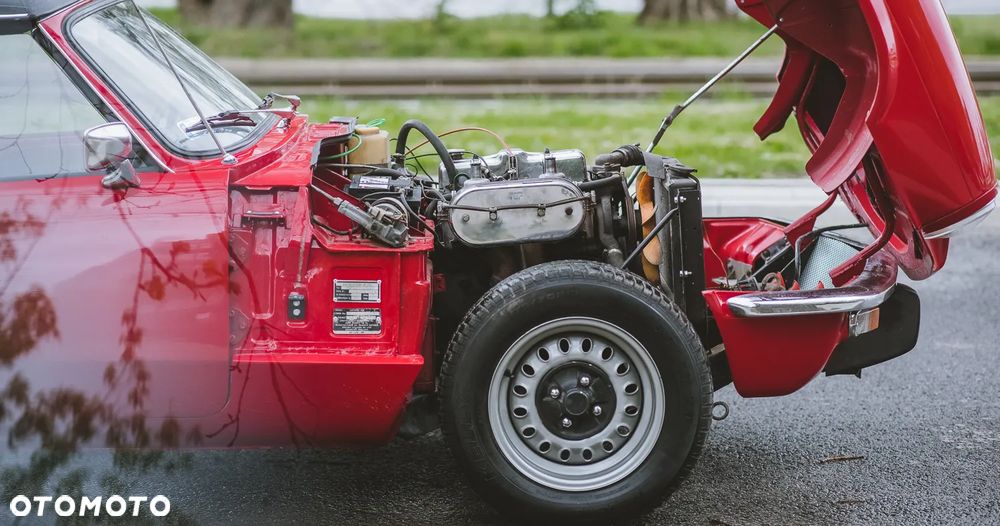 Triumph Spitfire - 28