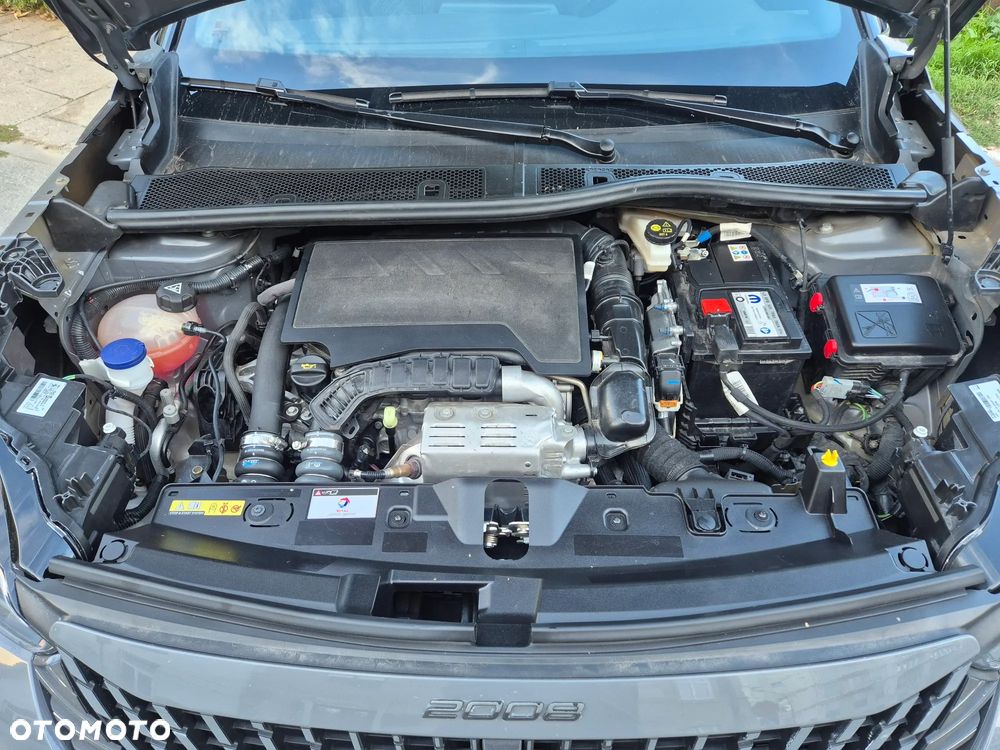 Peugeot 2008 1.2 PureTech Allure Pack S&S - 13